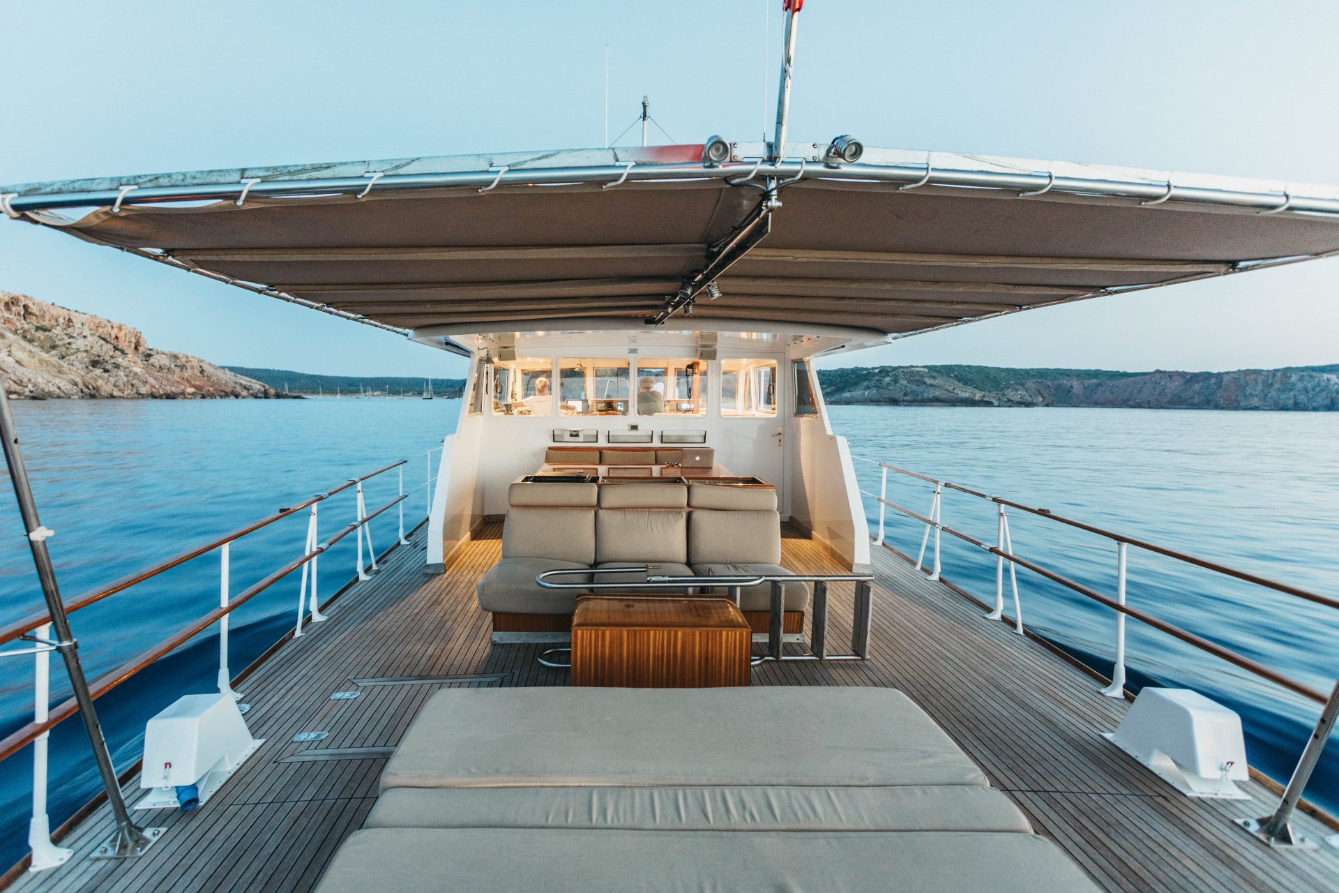 SUN DECK